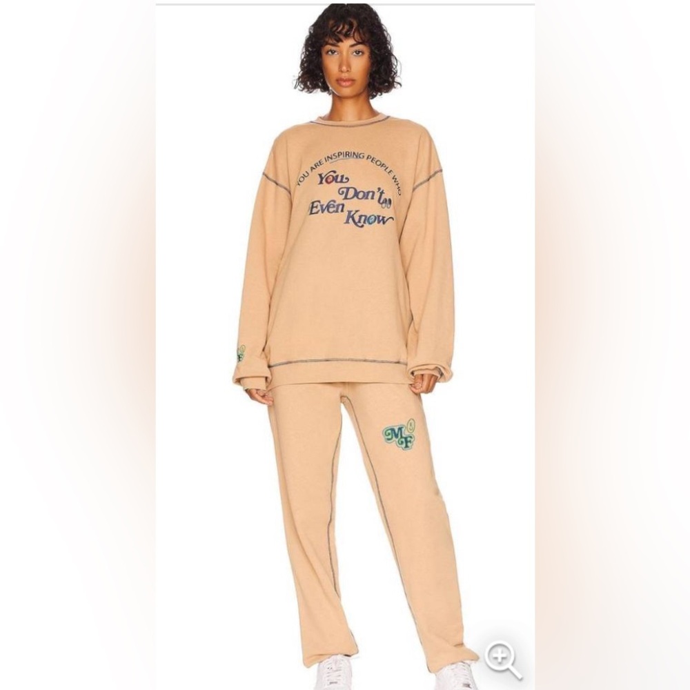Super cute SET ( both pants and crewneck sold together)